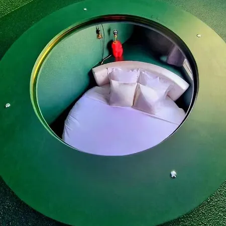 Colorroom31 - Nuit Insolite - - Tantra - (adults Only) Apartament