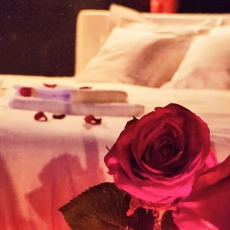 Colorroom31 - Nuit Insolite - - Tantra - (adults Only) Apartament Rouffire