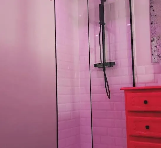 Colorroom31 - Nuit Insolite - - Tantra - (adults Only)