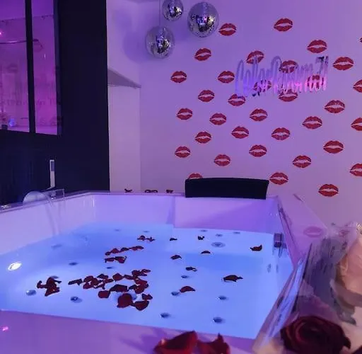 Colorroom31 - Nuit Insolite - - Tantra - (adults Only)